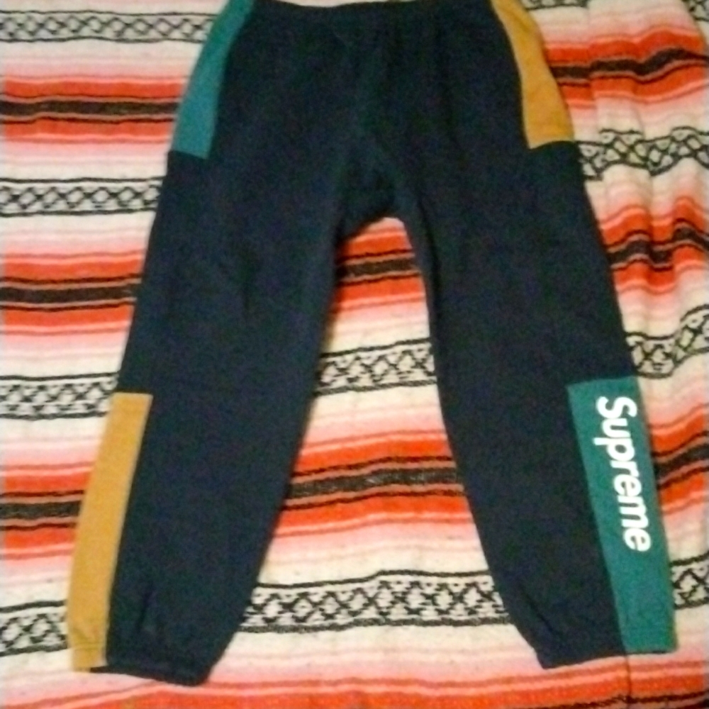 Supreme Formula sweatpants size m FW19